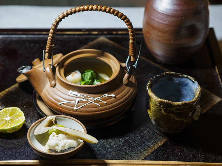 松茸の土瓶蒸し
